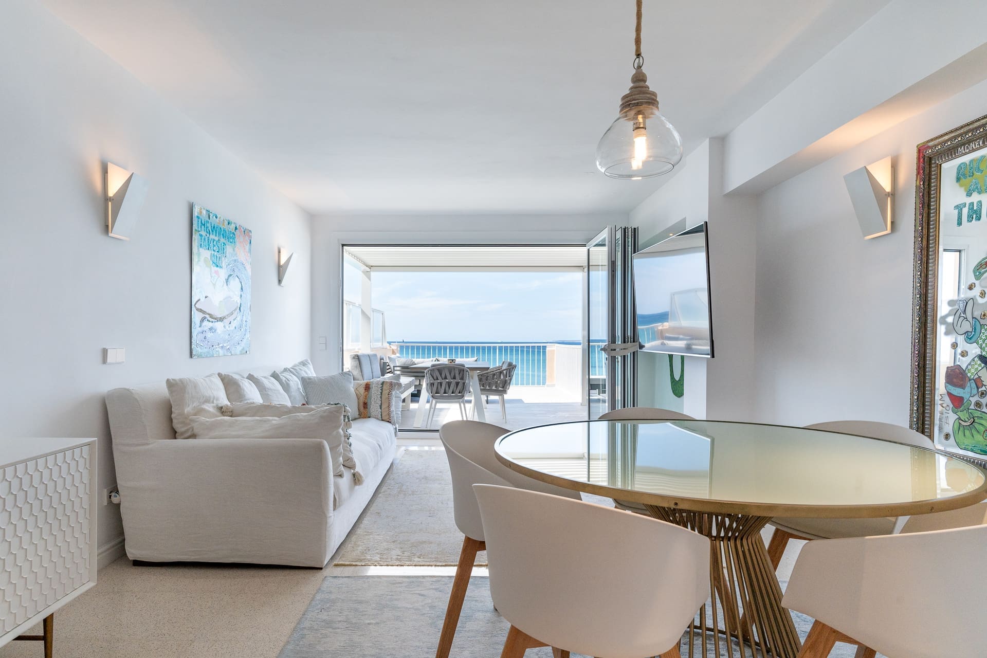 10 Spectacular First-Line Luxury Four-Bedroom Penthouse with Sea Views and Spacious Terrace - Homes In Mallorca
