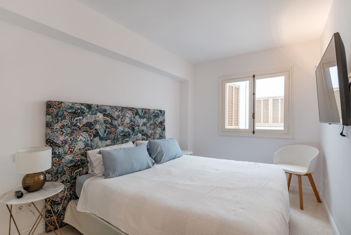 Spectacular First-Line Luxury Four-Bedroom Penthouse with Sea Views and Spacious Terrace - Homes In Mallorca