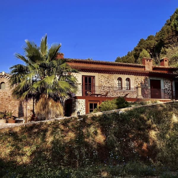 Onboard Services Investors - Homes In Mallorca