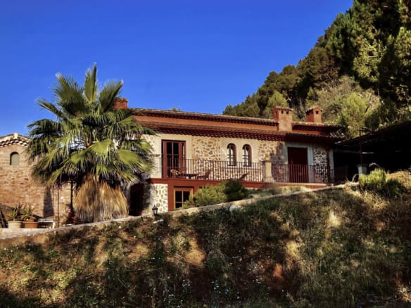 Onboard Services Investors POST - Homes In Mallorca