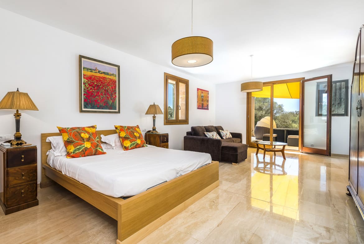 Stunning House with Pool and Expansive Garden – Available for Short or Long-Term Rental - Homes in Mallorca