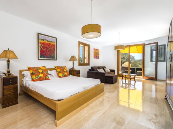 Stunning House with Pool and Expansive Garden – Available for Short or Long-Term Rental - Homes in Mallorca