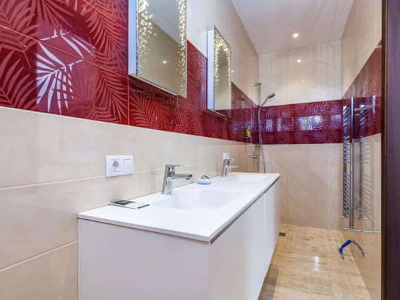 Stunning House with Pool and Expansive Garden – Available for Short or Long-Term Rental - Homes in Mallorca