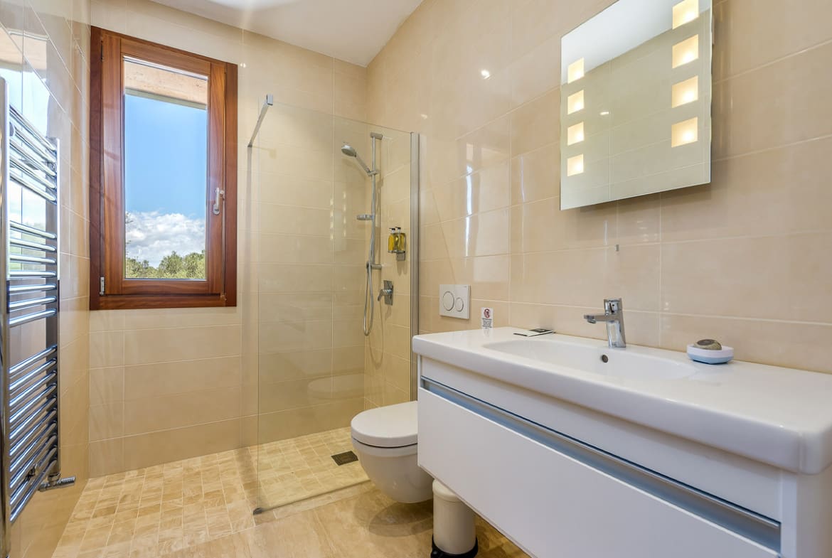 Stunning House with Pool and Expansive Garden – Available for Short or Long-Term Rental - Homes in Mallorca