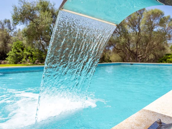 Stunning House with Pool and Expansive Garden – Available for Short or Long-Term Rental - Homes in Mallorca