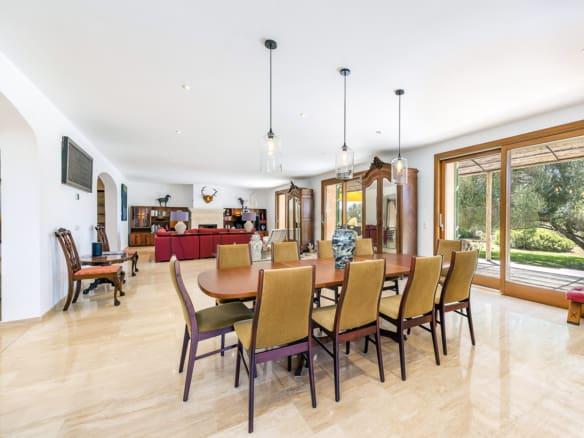 Stunning House with Pool and Expansive Garden – Available for Short or Long-Term Rental - Homes in Mallorca