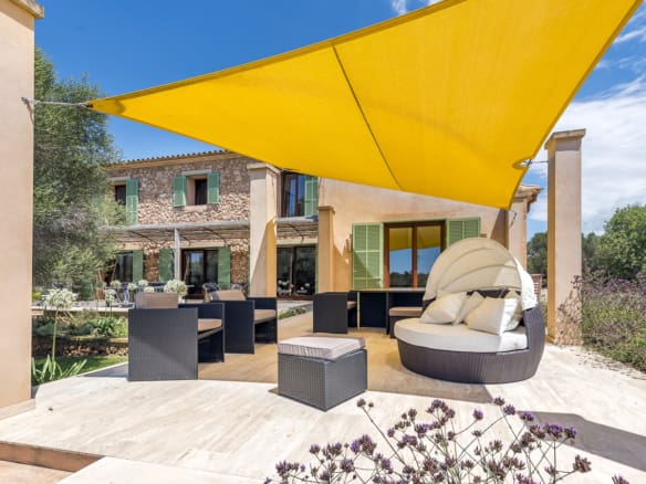 Stunning House with Pool and Expansive Garden – Available for Short or Long-Term Rental - Homes in Mallorca