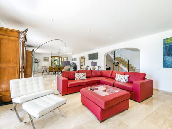 Stunning House with Pool and Expansive Garden – Available for Short or Long-Term Rental - Homes in Mallorca