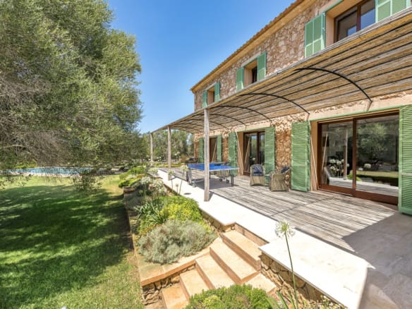 Stunning House with Pool and Expansive Garden – Available for Short or Long-Term Rental - Homes in Mallorca
