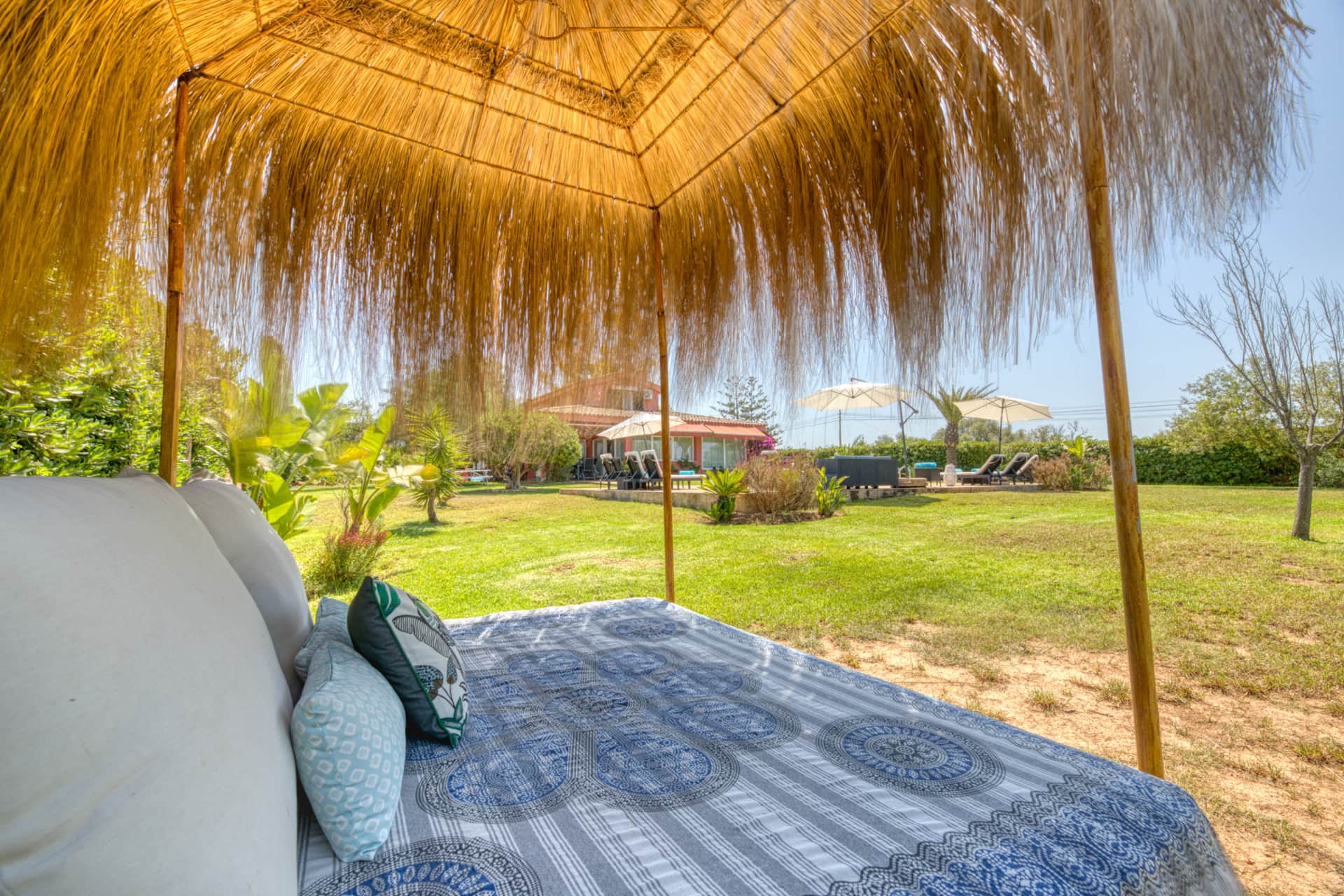 464bb8e4-a0d1-40c4-ab93-0d5bcde84538