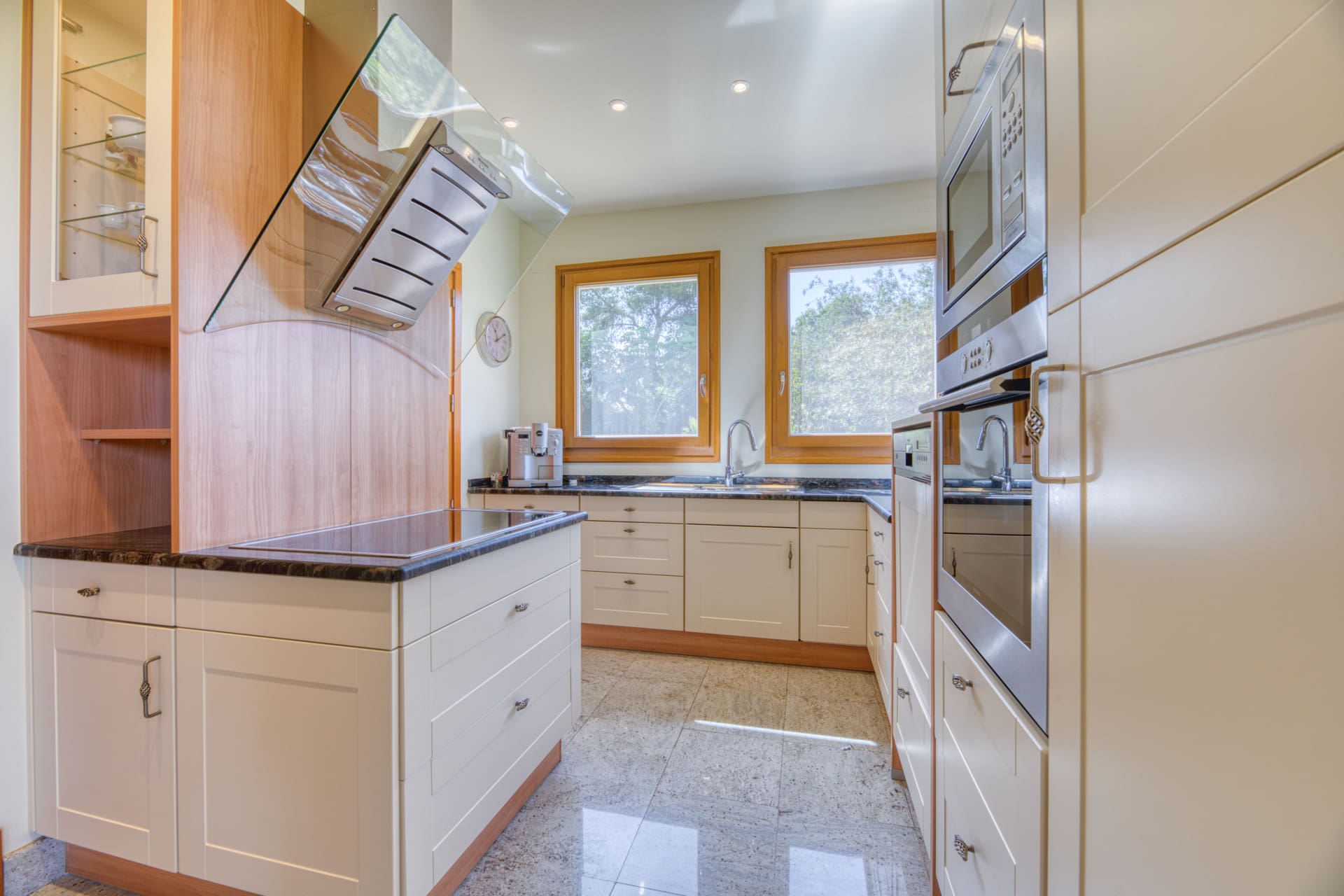 1750159727-ed86ad6d-ae14-49f6-95db-cb05a767516e