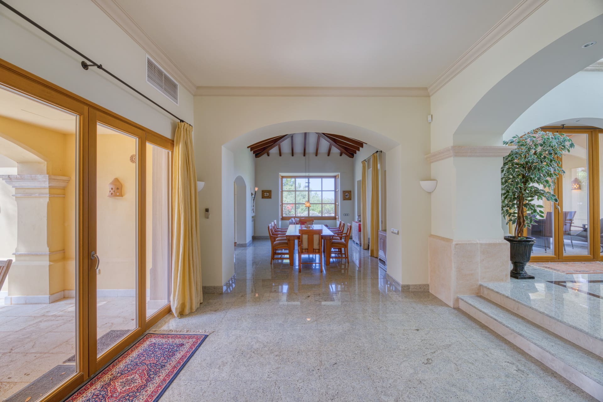 1750159736-dc6b2b73-acfb-49b2-8eb0-f0daf8e312cc