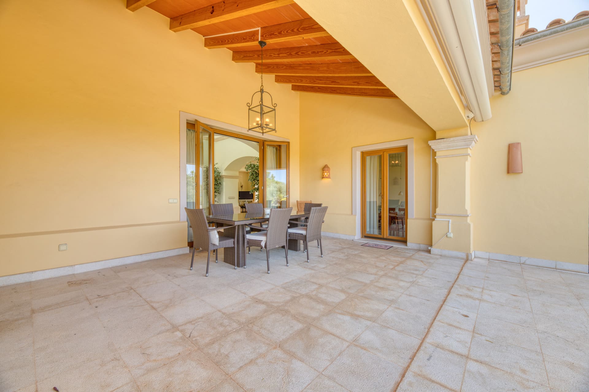 1750159798-398f4b47-5276-4c5b-87e3-71876d80f603