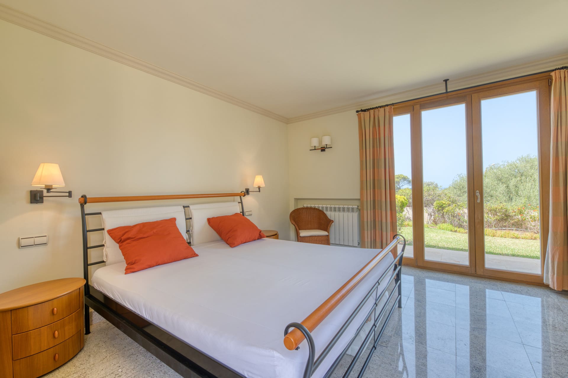 1750159805-ab6e43eb-9aac-485d-9e3f-0e68e5c0e679