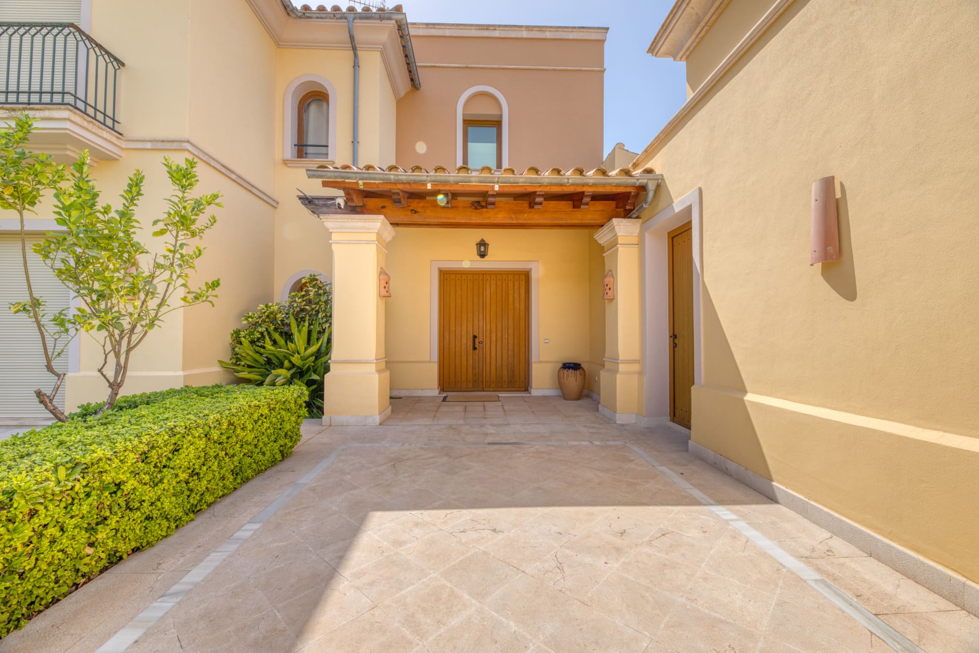 1750159814-589f497a-7fbb-4134-afdc-36cdab4d5372