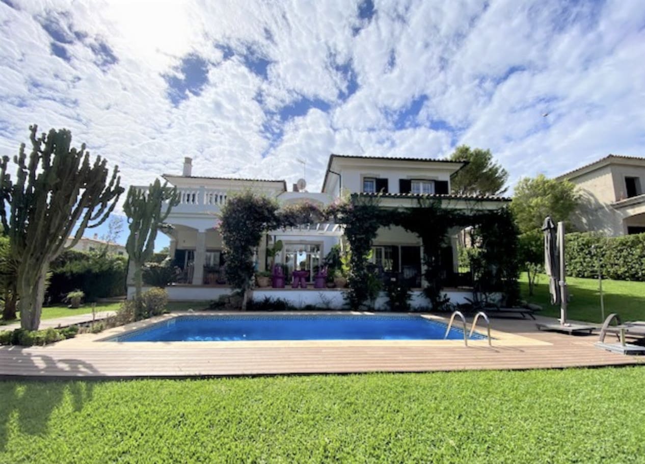 1750159900-ae47795f-a075-4056-935c-5a54e3938b9d