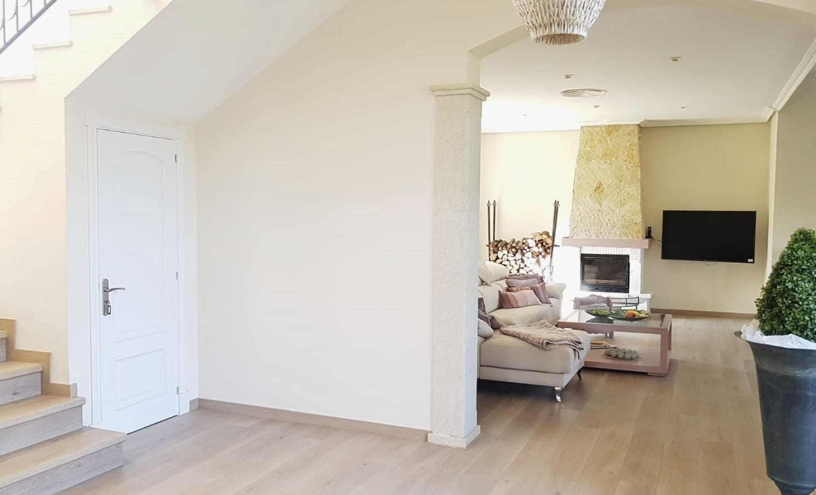 1750159907-12501ef8-b80b-48ea-9325-2741fb70997a