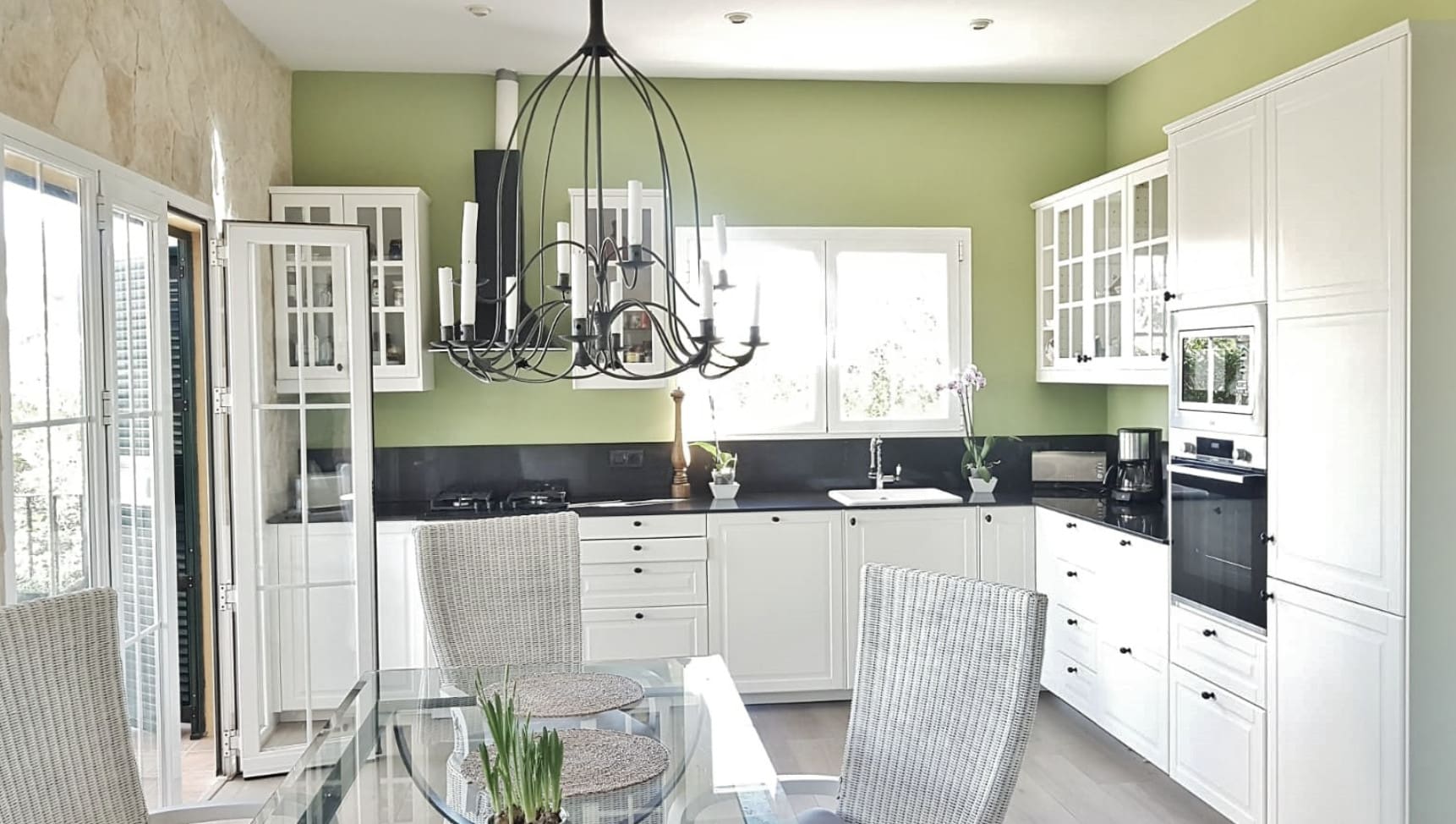 1750159916-ca5909ec-eef5-4ea1-a3b8-9d3defc44e3b