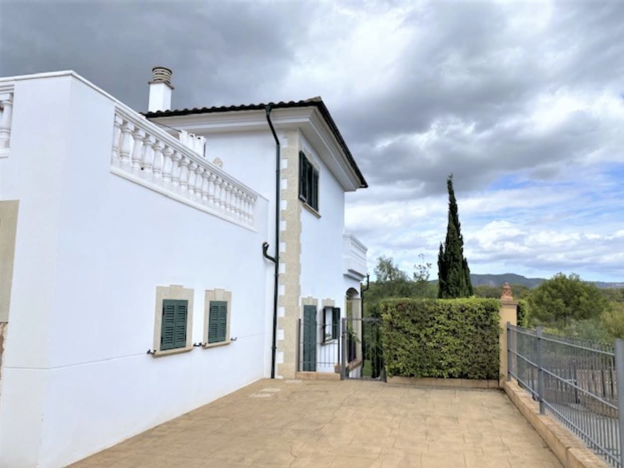 1750159936-249a8f8e-bd96-4859-9b1b-e1fda1fc157c