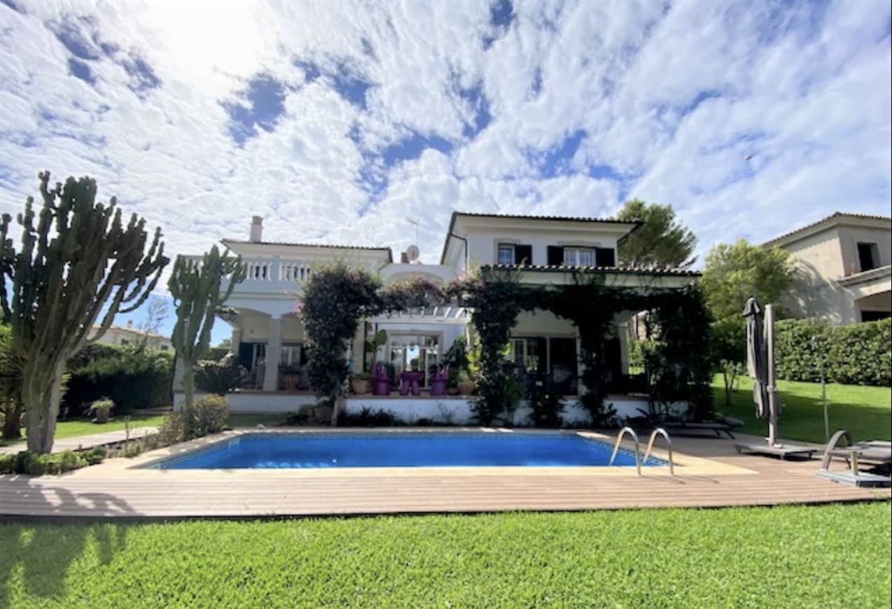 1750159953-52f97cbe-f7d6-491a-add8-8030b01002c4