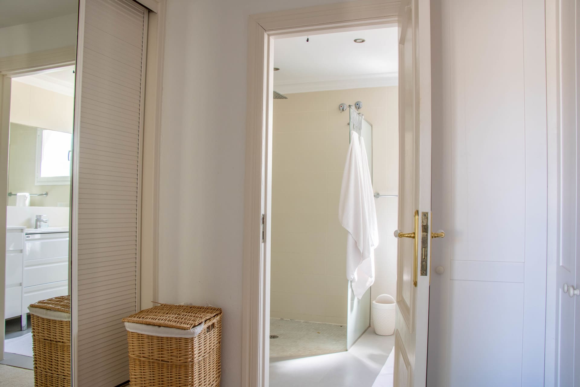 1750159977-f039b350-7b7f-4a46-aaa6-d582b31c4380