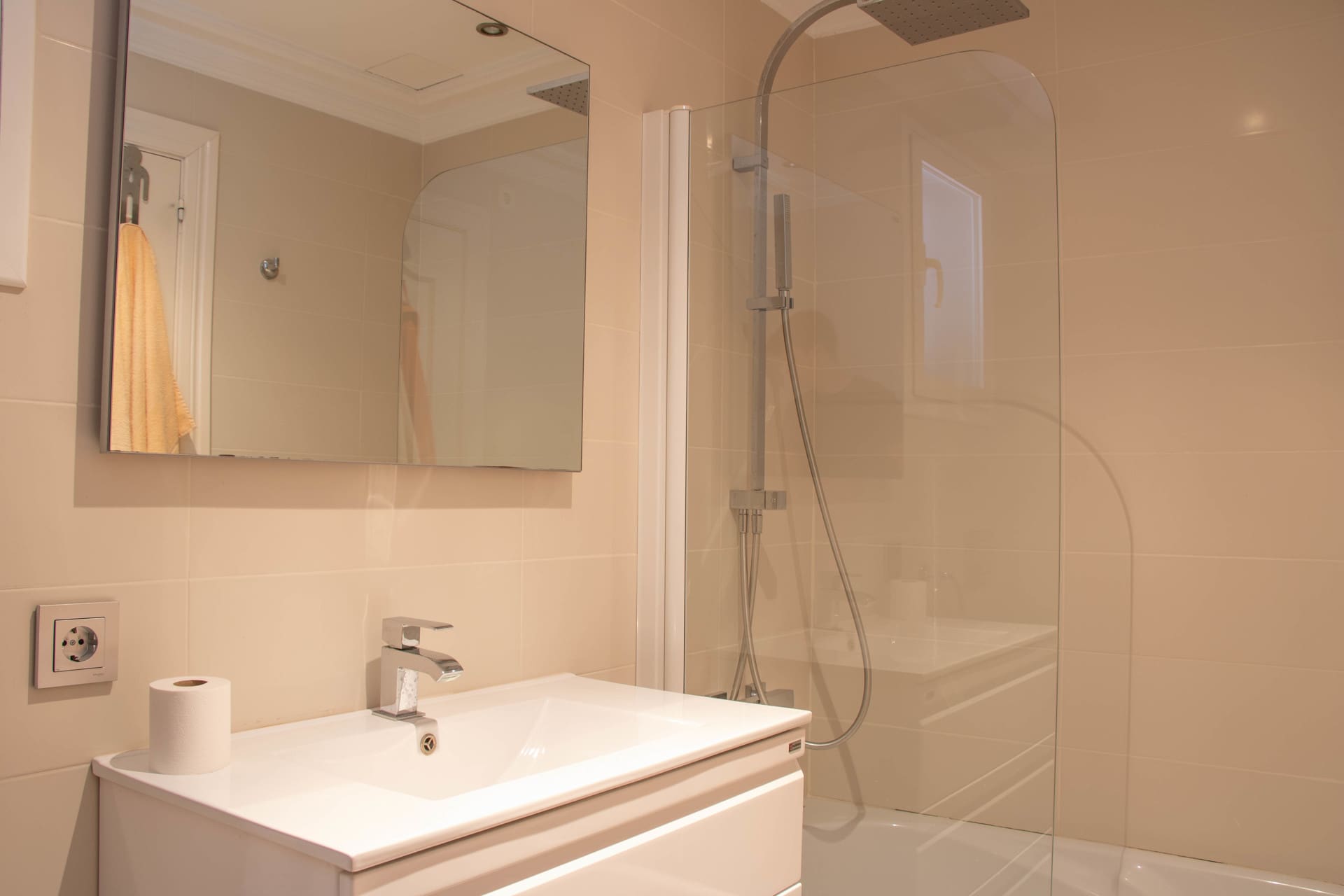 1750159997-fd1f8ea9-0f59-4c59-83df-199499e166bf