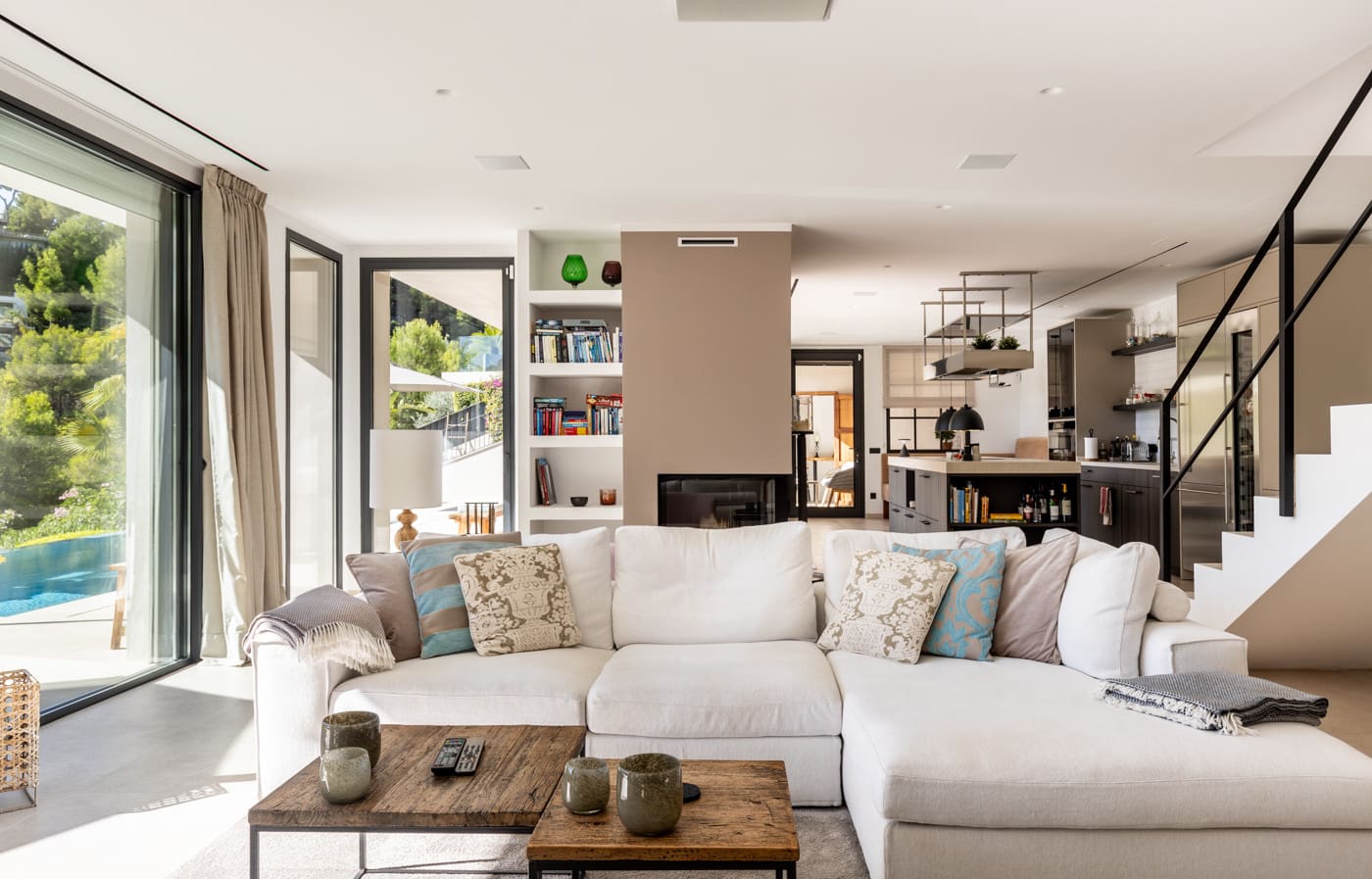 1750160126-7f6e7c52-4d35-45ff-9e3a-f737908de06f