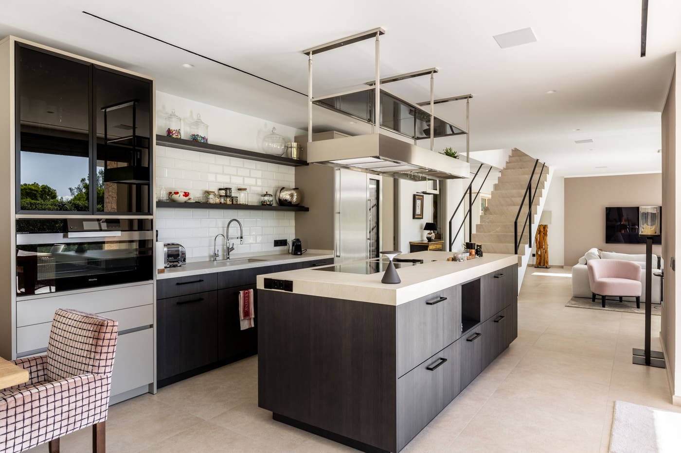 1750160132-10bac7a4-2f67-4f7e-a9d0-c79ed49332f0