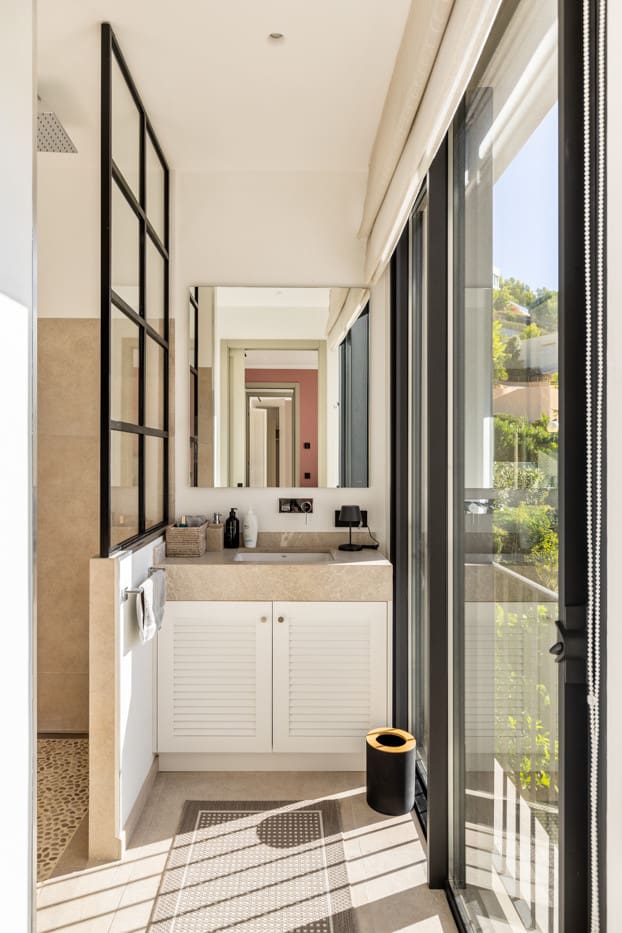 1750160136-ad5df837-4845-4575-84b8-a6ae06bfde4b