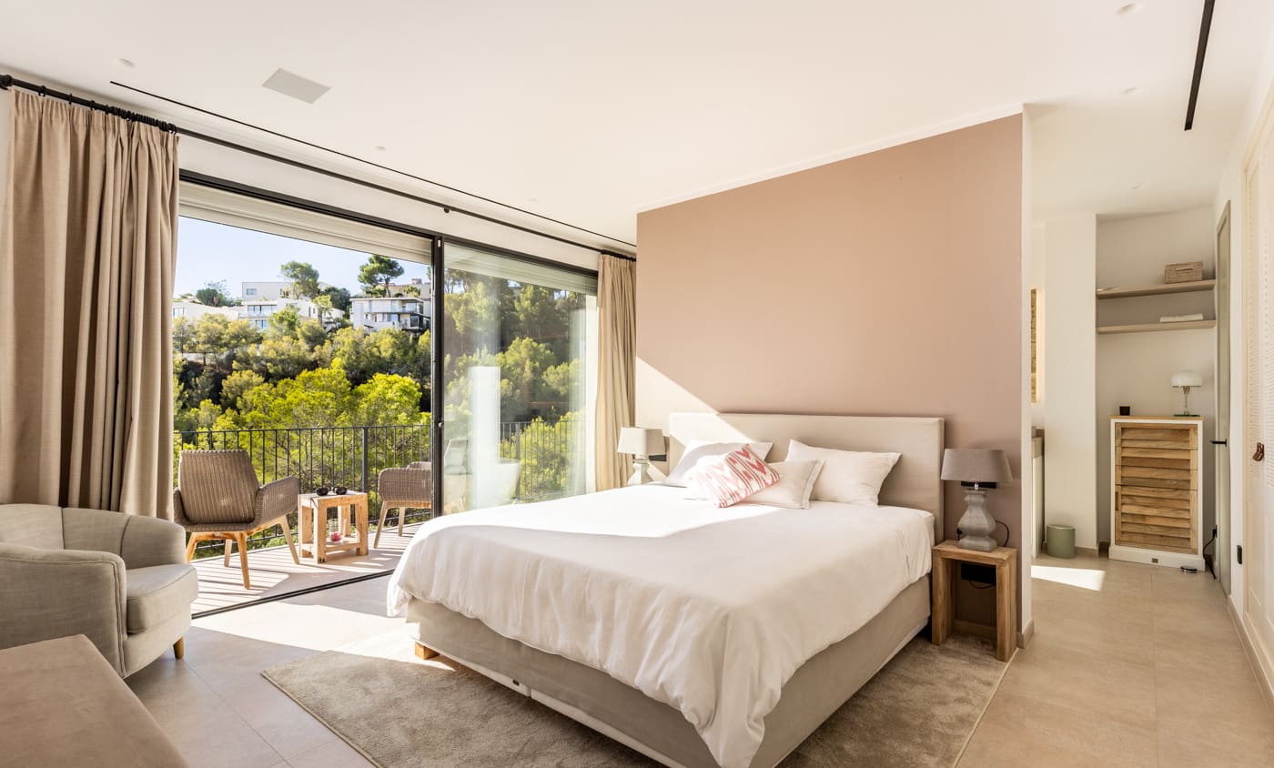 1750160140-131d6c60-4c40-4fa6-88c3-032fb1c273e0