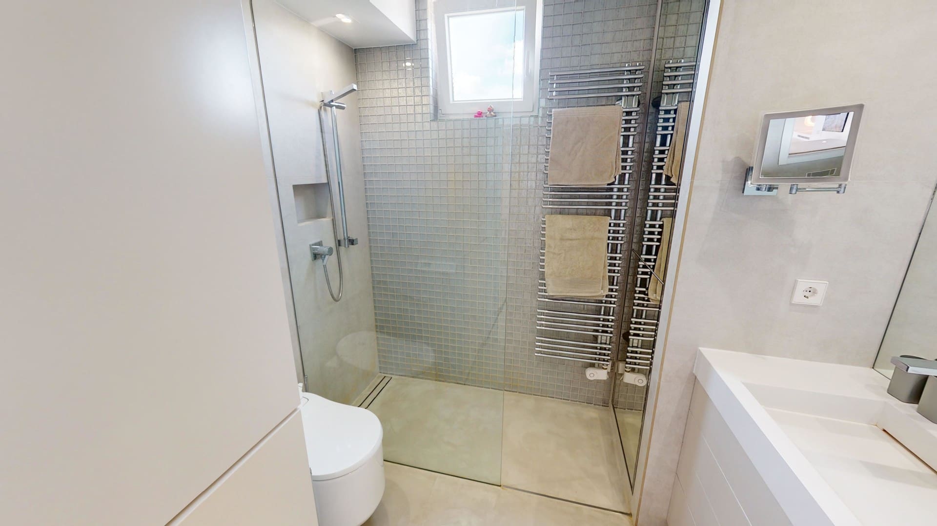 1750160245-3de65c44-33b8-46a7-a028-1165ea378218