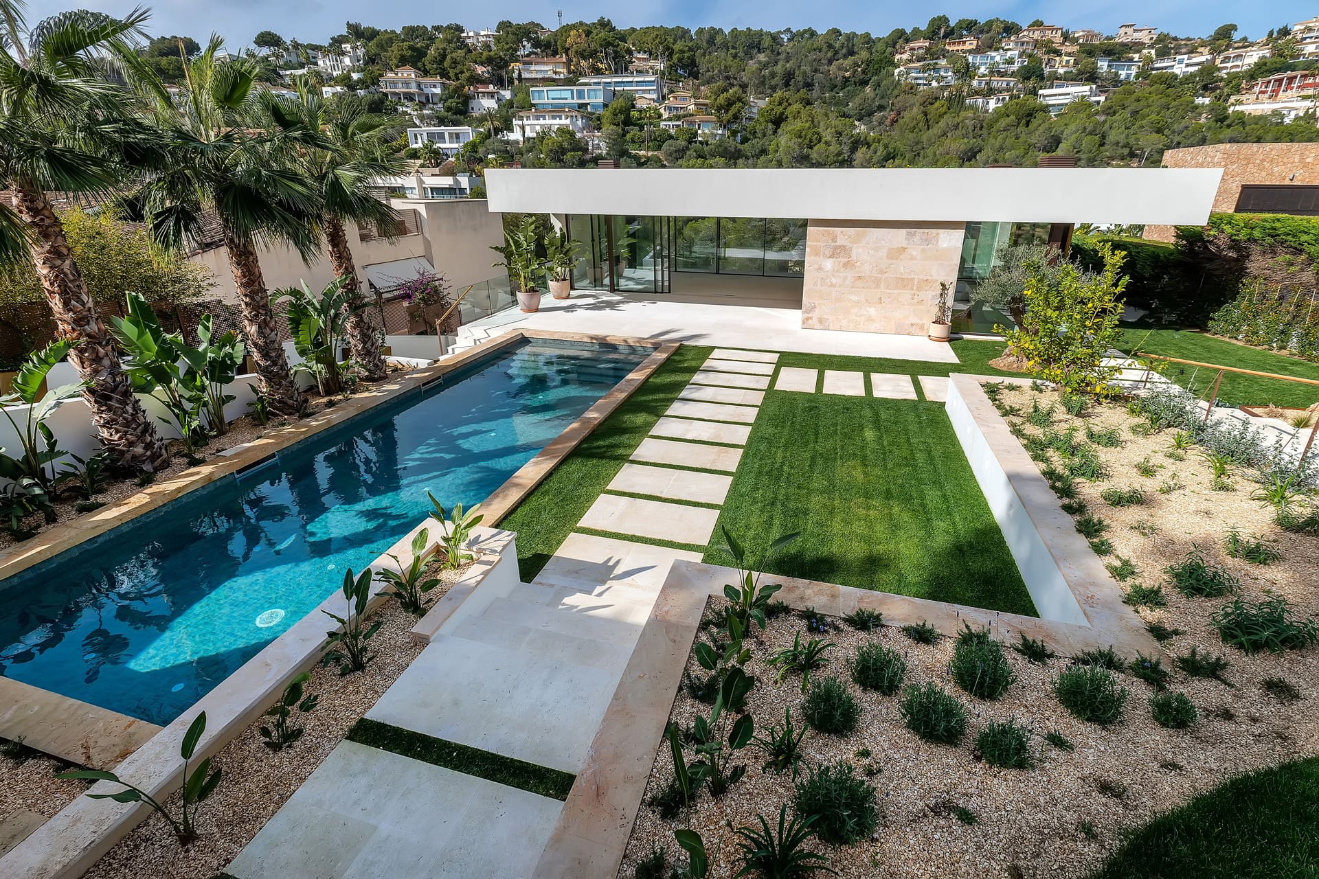 1750352497-4c9a296d-8f11-4ac2-9fad-b7d01e059a13