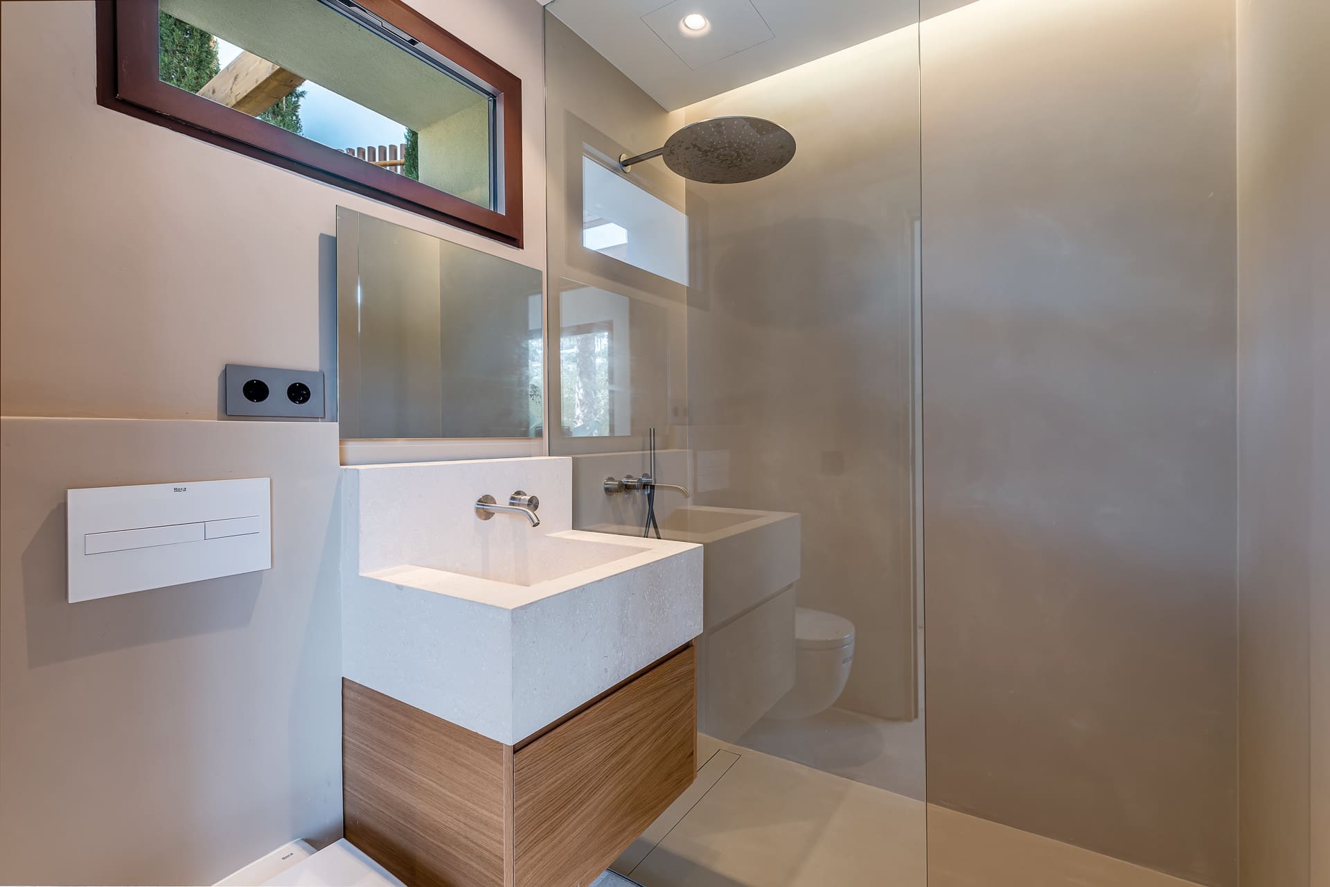 1750352526-7e083863-b9c6-4152-8ff6-036d992f4899