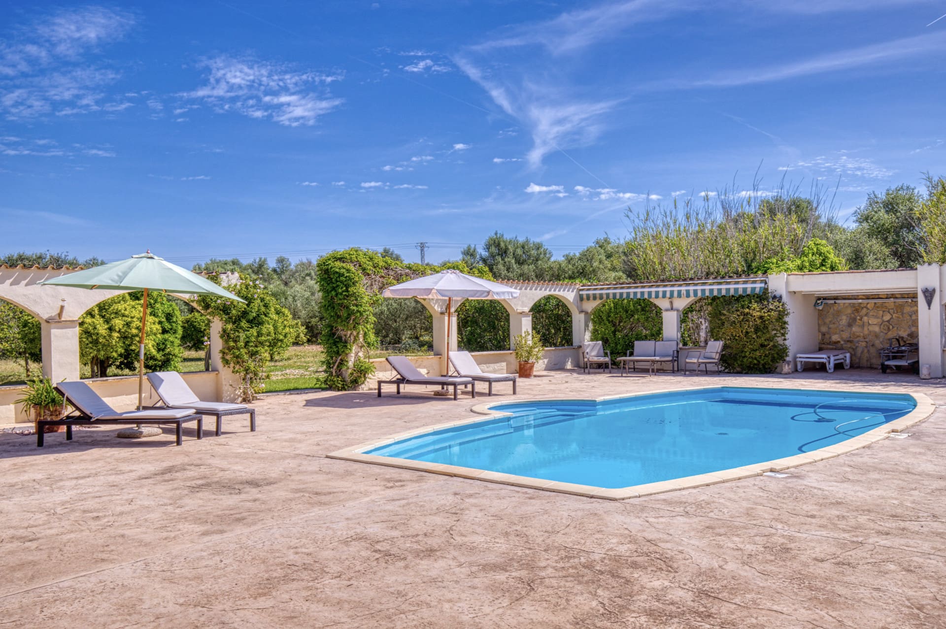 1750352808-992012b3-34cd-4331-a299-b14a86248e9d