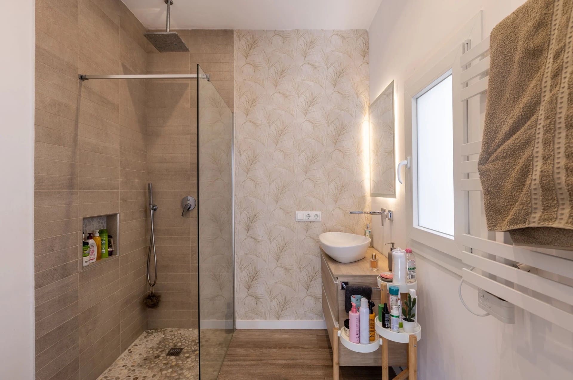 1750353082-9a499042-e20d-429b-a1f0-e2c4c5a20693