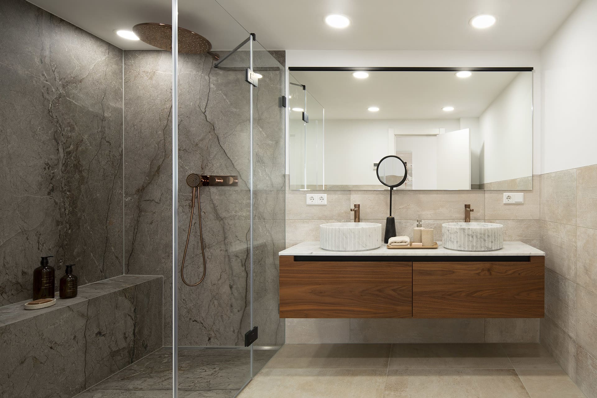 1750353188-63af3edf-1212-4e6e-9189-8bb73a698a60