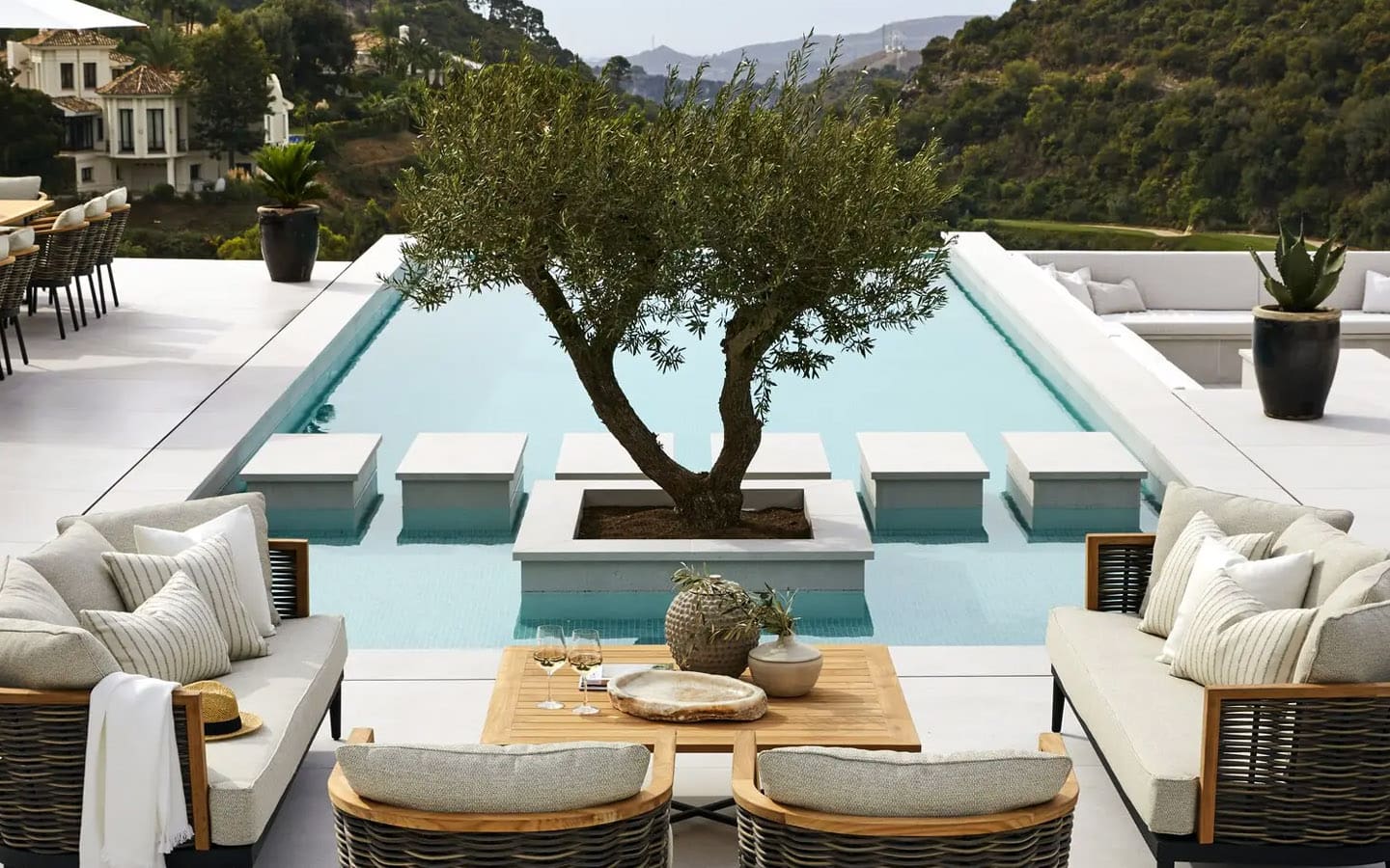 Furnished by Slettvoll & Decor Partners with Palmallorca